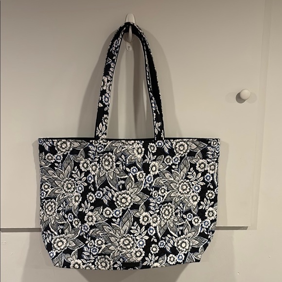 Vera Bradley Black And White